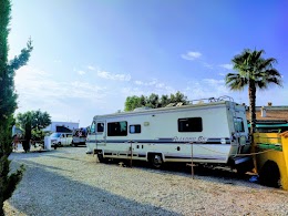 Área camper, parcela estándar, 130€ por persona.