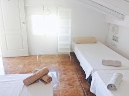 Habitación triple / cuádruple: 170€ por persona